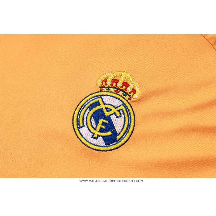 Tuta da Track
 Real Madrid 2024 Manica Corta
 Giallo
 - Pantaloncini
 -25
